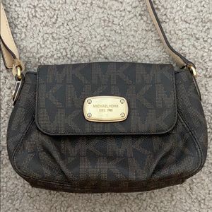 Michael Kors Crossbody